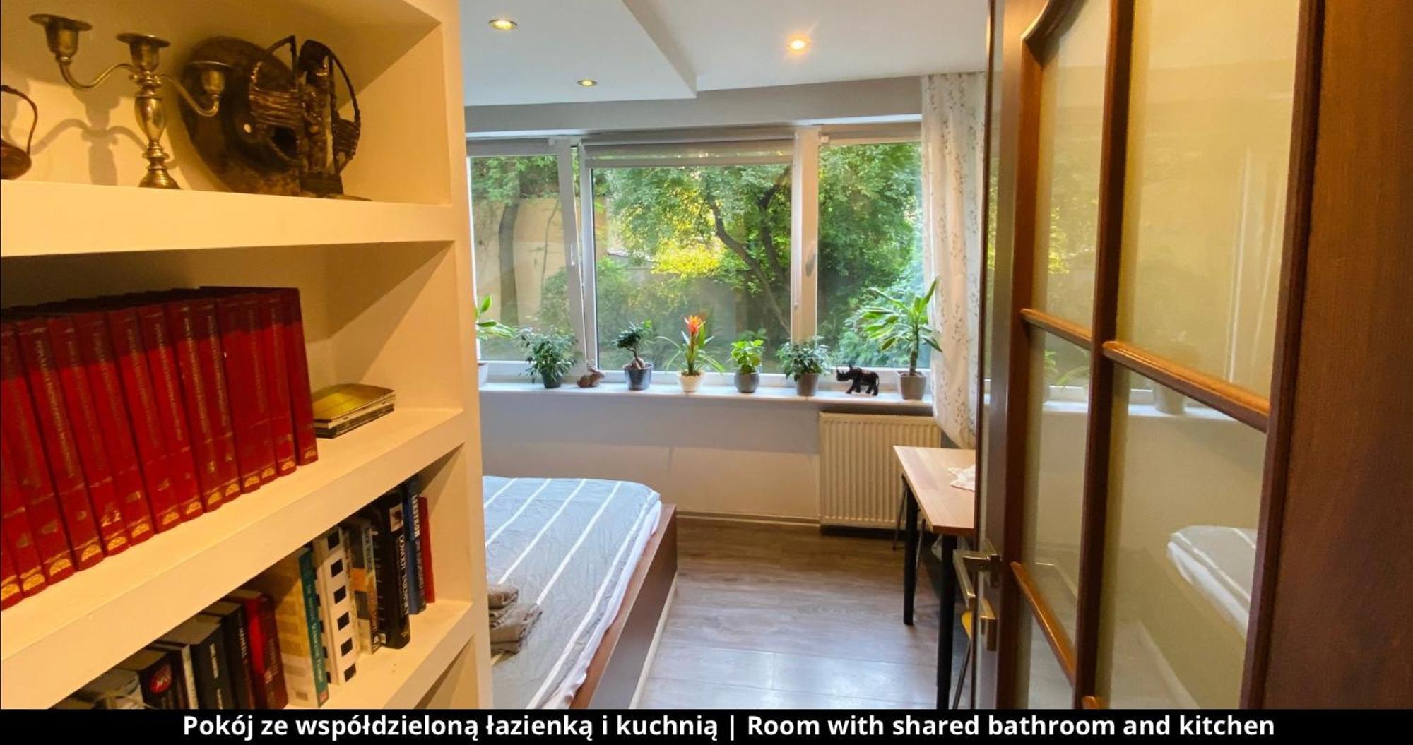 Room With Shared Bathroom And Kitchen - Krakow — Photos 2